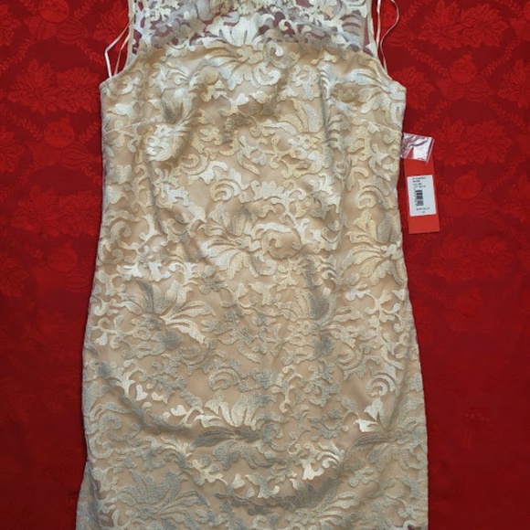 Carmen Marc Valvo Infusion Foiled Lace Shift Dress - Picture 2 of 7